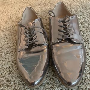 Patent Leather Chrome Oxford Shoes